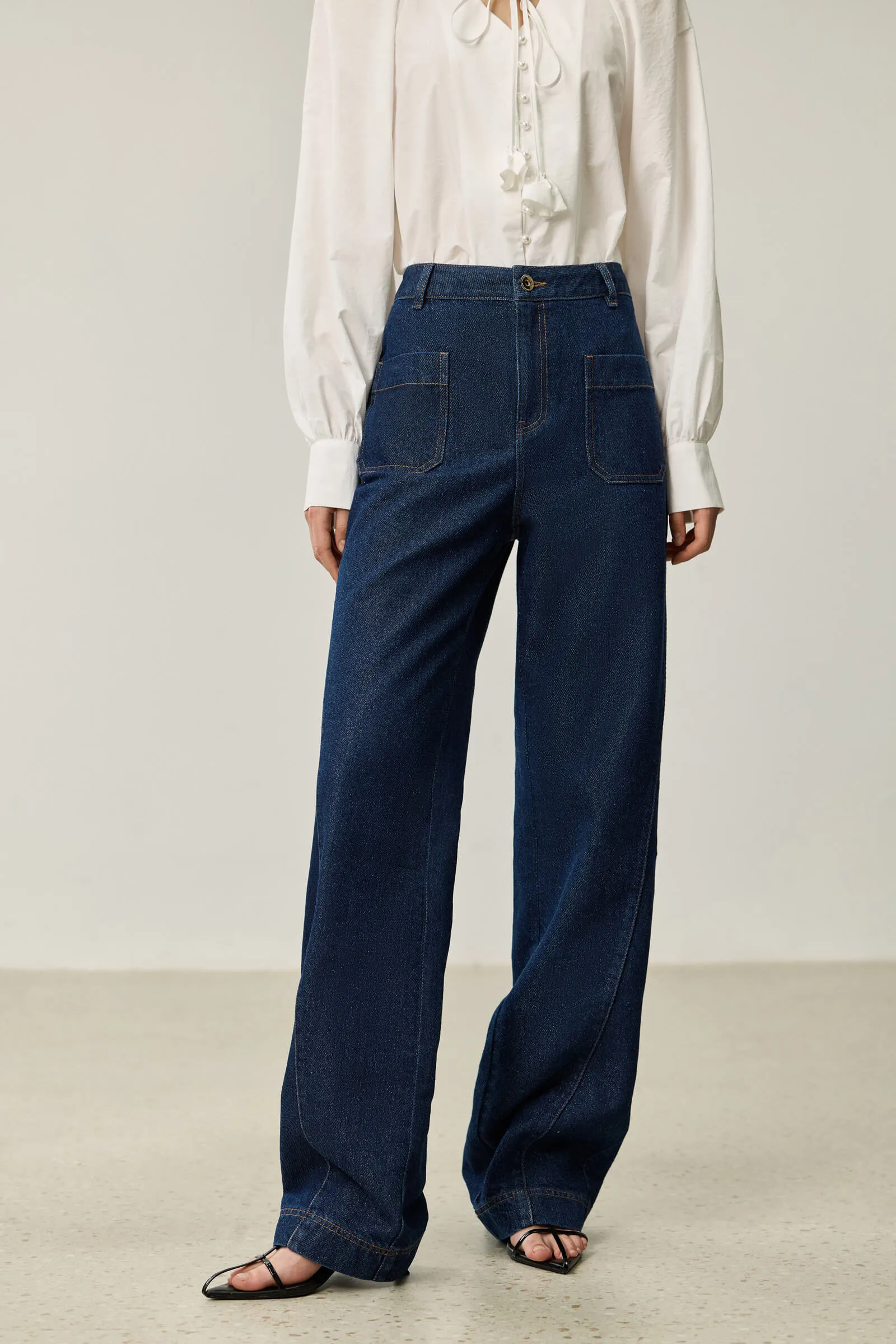 LILY Airy Wide-Leg Jeans