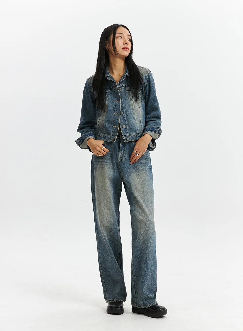 Mid-Waist Washed Straight Leg Jeans CD320