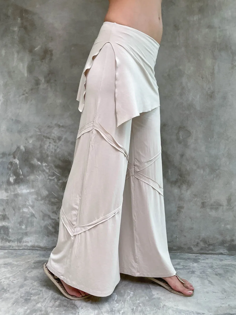 Wide Leg Panel Pant