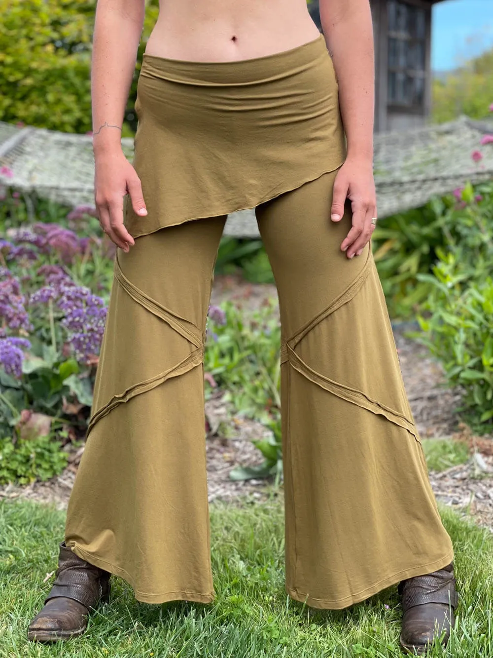 Wide Leg Panel Pant